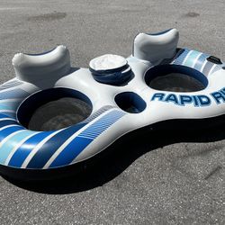 Rapid Rider Double Ring Beach Pool Boat Raft With Cooler! Good condition! Works great! 94x52x21in