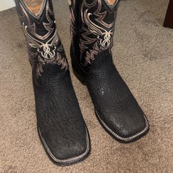 Botas de Piel de Toro Size 7 Hombres, Bull hide boots Size 7 Men