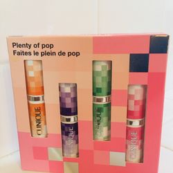 CLINIQUE ‘Plenty Of Pop’ Longwear Lipstick Kit Includes 4 💄 Over $100 Value!