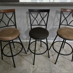 3 Bar Stools