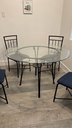 Indoor/outdoor table set