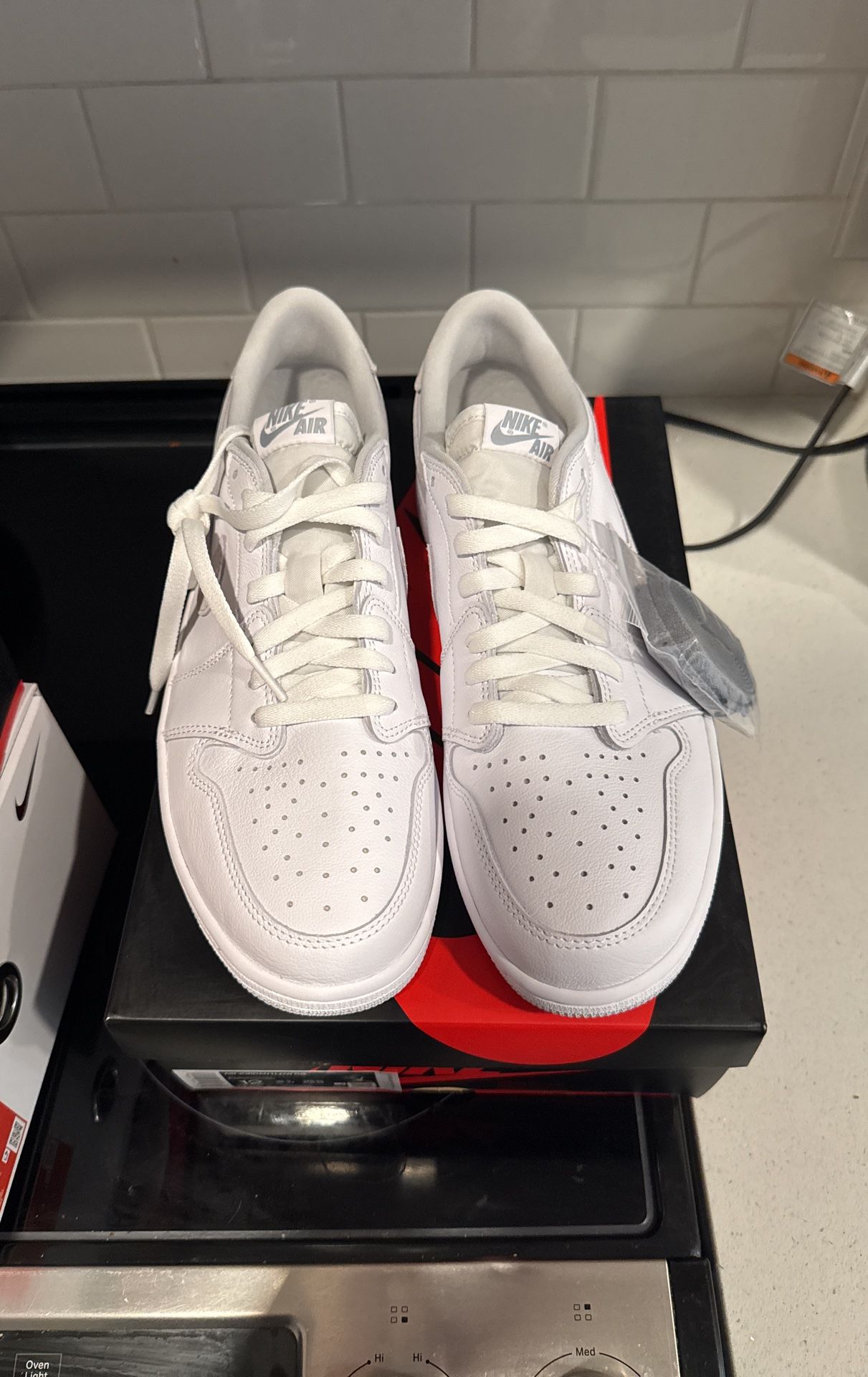 Jordan 1 Low OG’s Size 12