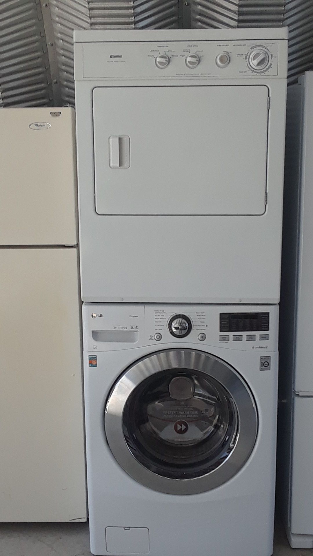 Beautiful Kenmore gas dryer LG washer set