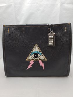 Coach Pyramid Eye Rogue 30