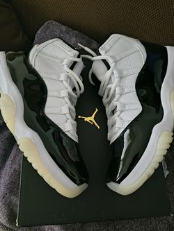 Jordan 11 Gratitude size 10 (NO TRADES PRICE IS FIRM)