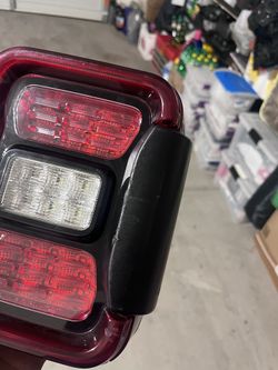 Jeep Gladiator Tail Light