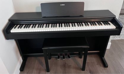 yamaha digital / electric piano (88 weighted keys)