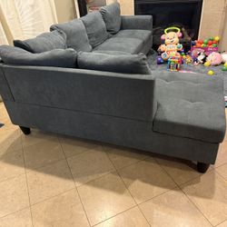 Sectional Couch