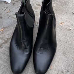 Men Boots Size 12 In Great Condition