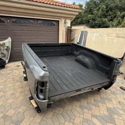 Dodge Ram 2500 Short Bed