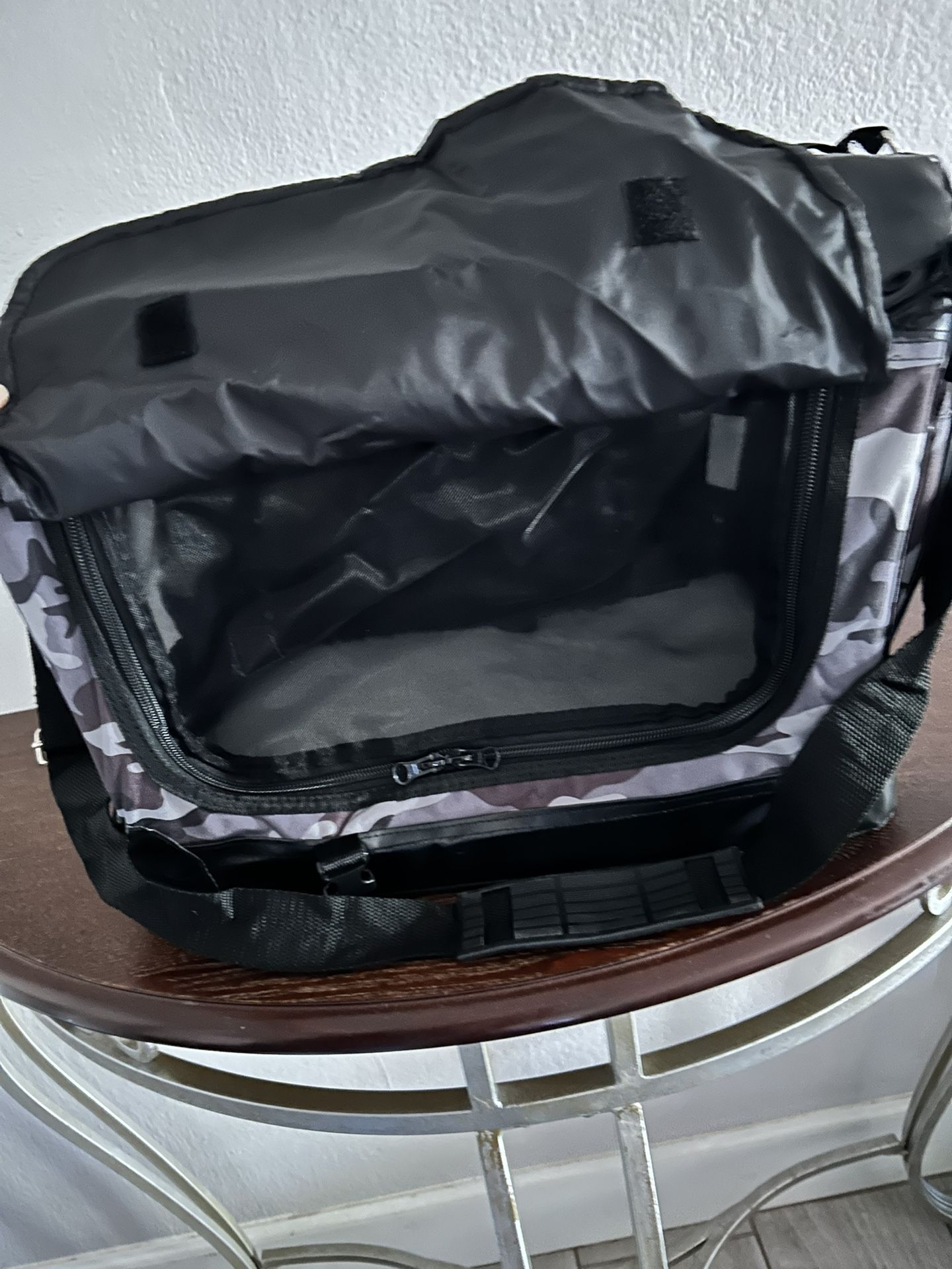 Pet Carrier.