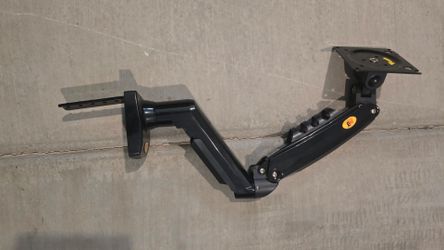 North Bayou (NB) Monitor Arms – Dual & Single Monitor Mounts