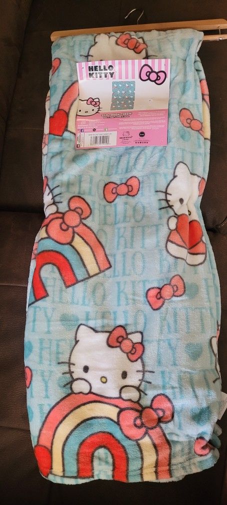 Hello Kitty Blanket