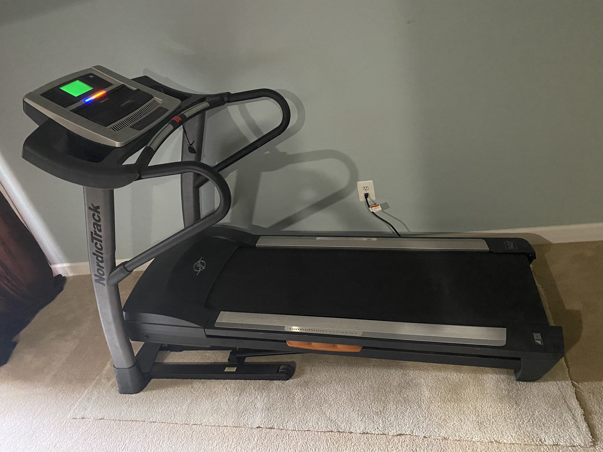 NordicTrack A2750 Pro Treadmill $400 OBO