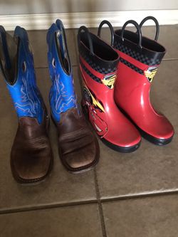Boot and rain boots