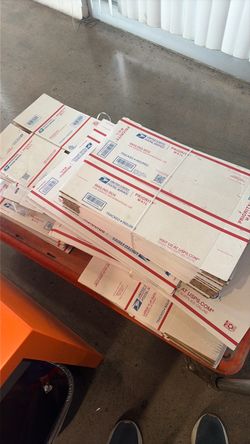 Shipping boxes