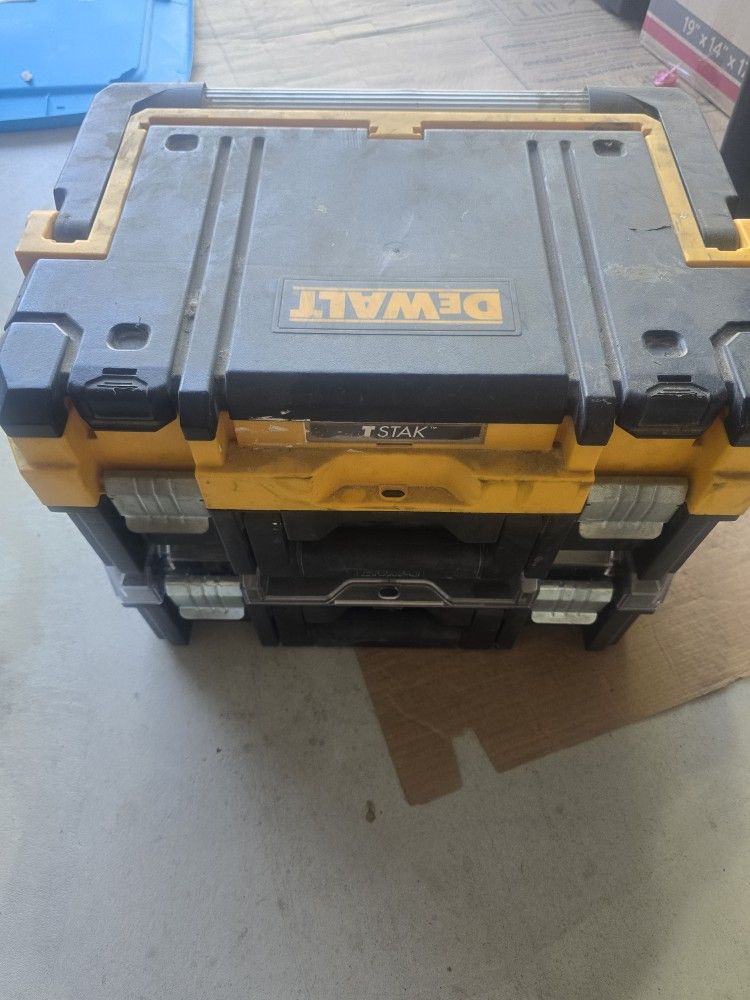 DeWalt Stackable Toolbox and Storage