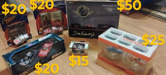 NASCAR COLLECTABLES