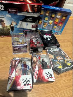 Action figures lot for sale