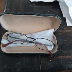 Glasses. +2.5 Reading Glasses 