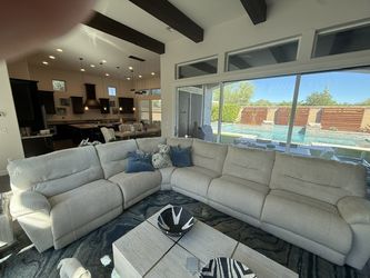 Lazy boy sectional off white