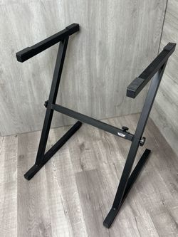 Stage Rocker Z Style Keyboard Stand W/ Adjustable Width. Sturdy & Durable Digita (A1D027772)