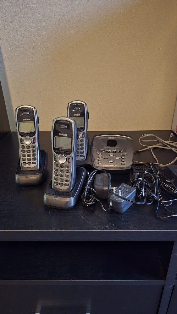 Uniden Set Of 3 House Phone