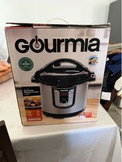 Pressure cooker