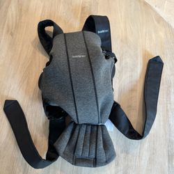 BabyBjorn Baby Carrier- Like New