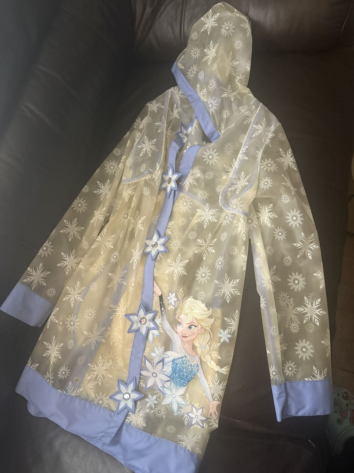Disney Size 9/10 Rain Jacket kids Delivery 