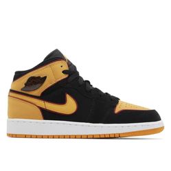 Air Jordan 1 Mid SE ‘Vivid Orange' (GS)