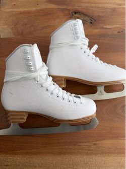 Jackson Figure Skates Size 6