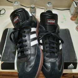 ADIDAS SIZE 11.5 $90