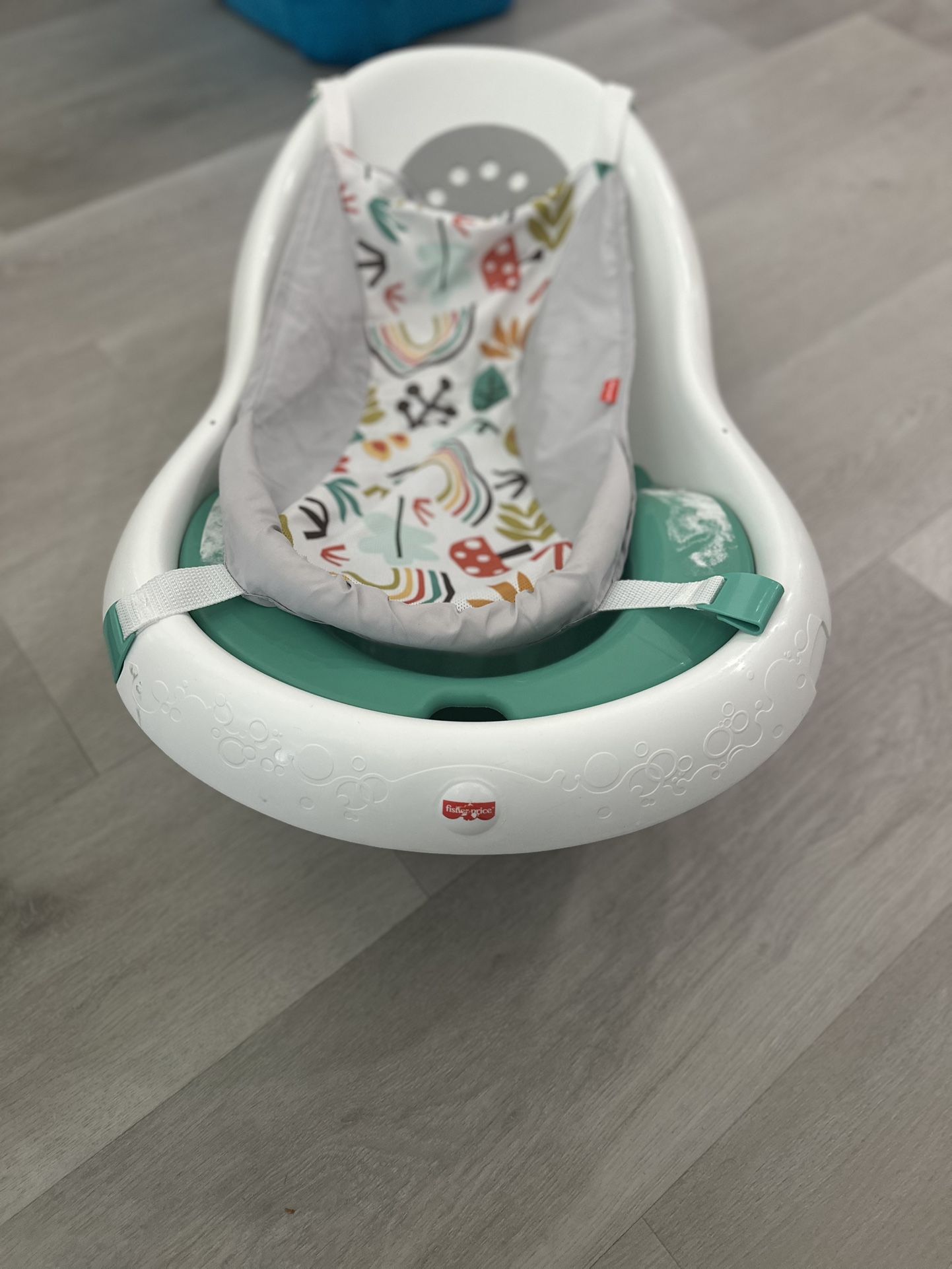 Fisher Price Grow With Me Bath Tub
