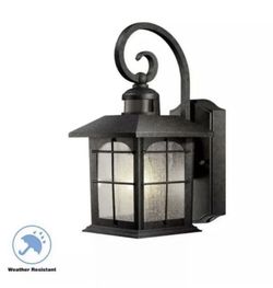 NEW HOME DECOR Brimfield 180° 1-Light Aged Iron Motion-Sensing Outdoor Wall Lant