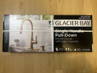 Glacier Bay Paulina Single-Handle Pull-Down Sprayer Kitchen Faucet - Matte Gold