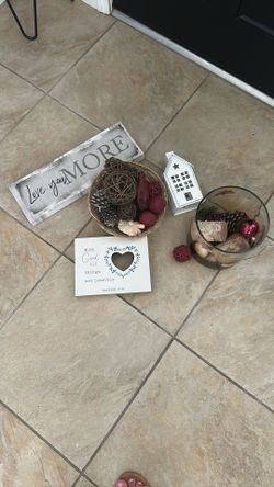 Home Decorations 