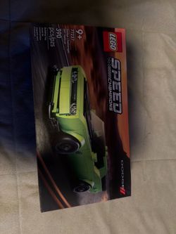 LEGO challenger