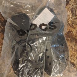 Black Crocs 