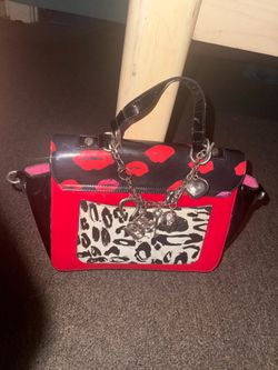 Betsey Johnson purse