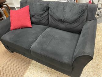 57” W Black Soft Loveseat Sofa Sofá negro de dos plazas