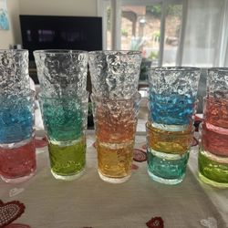 Pebbled Color Drinking Cups