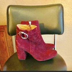 Calvin Klein Ladies Boot Size 6.5