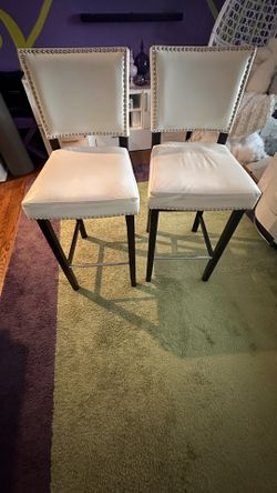 2 x bar stool / chair
