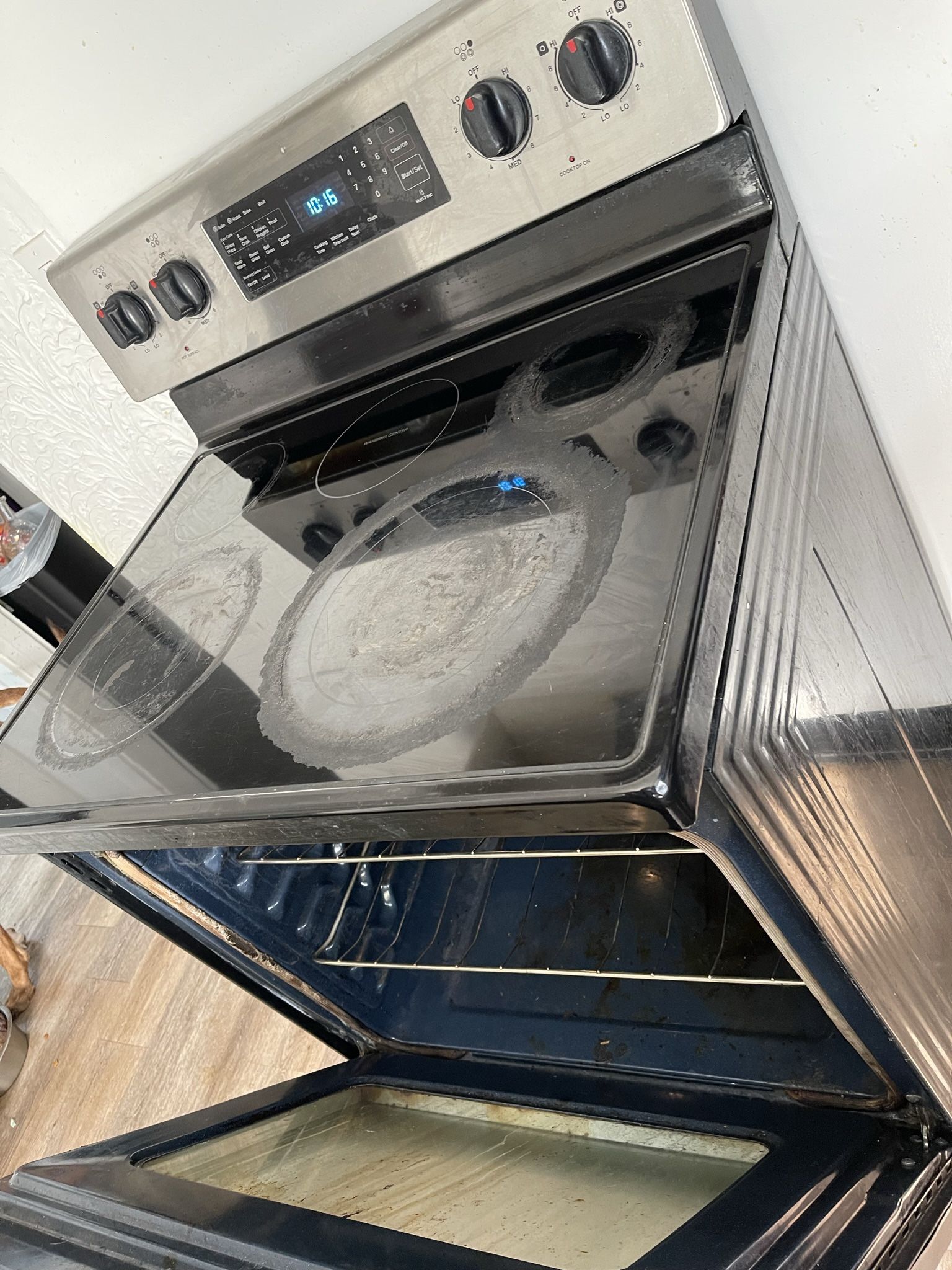 Stainless Steal Electric Stove Top for Sale in Cleveland, OH OfferUp