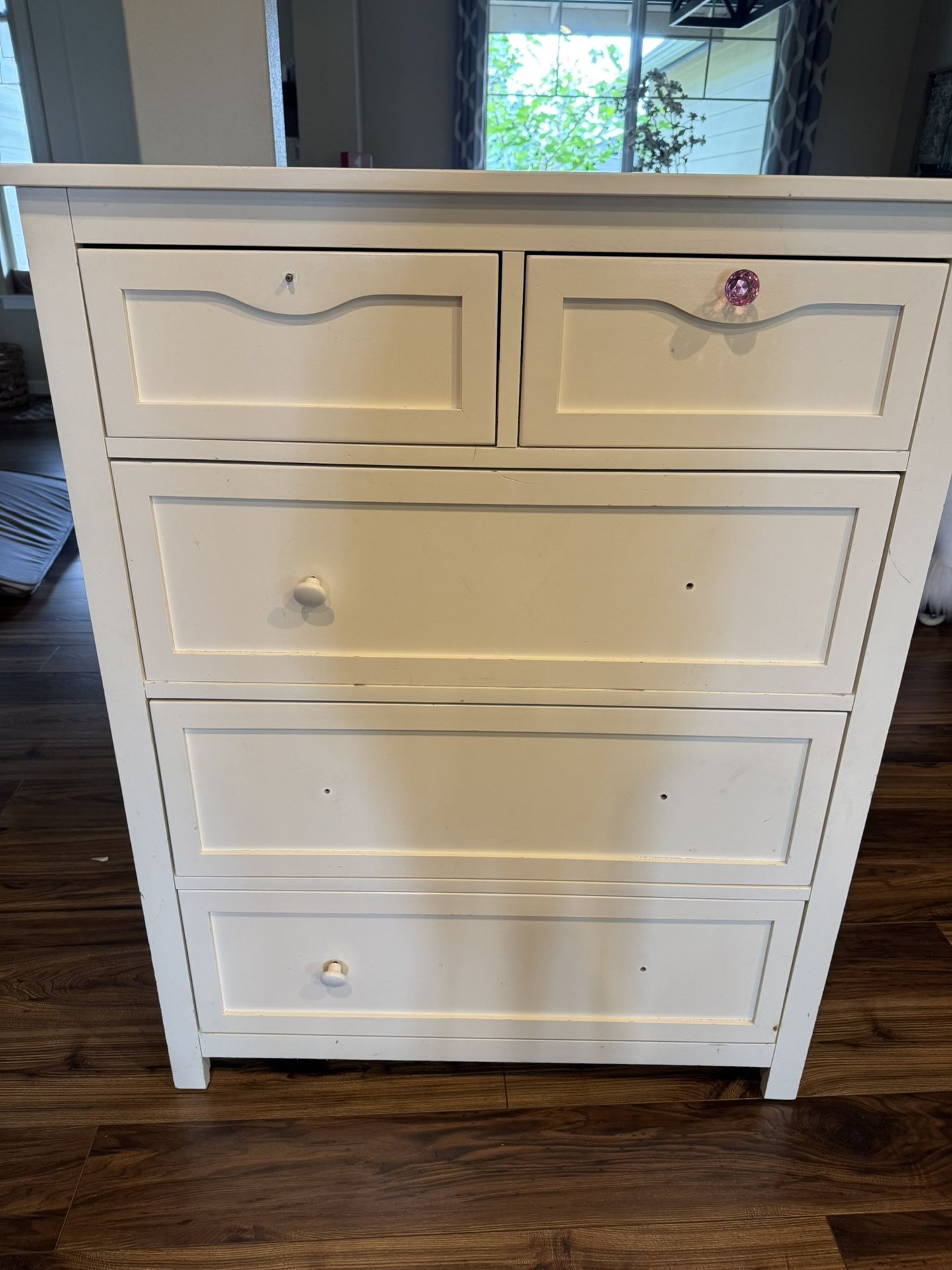 Children’s Dresser