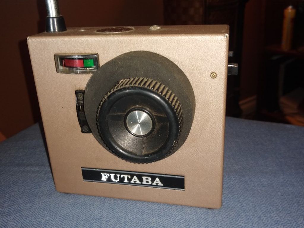 Futaba FP-T2F Vintage Remote Control TRANSMITTER Controller