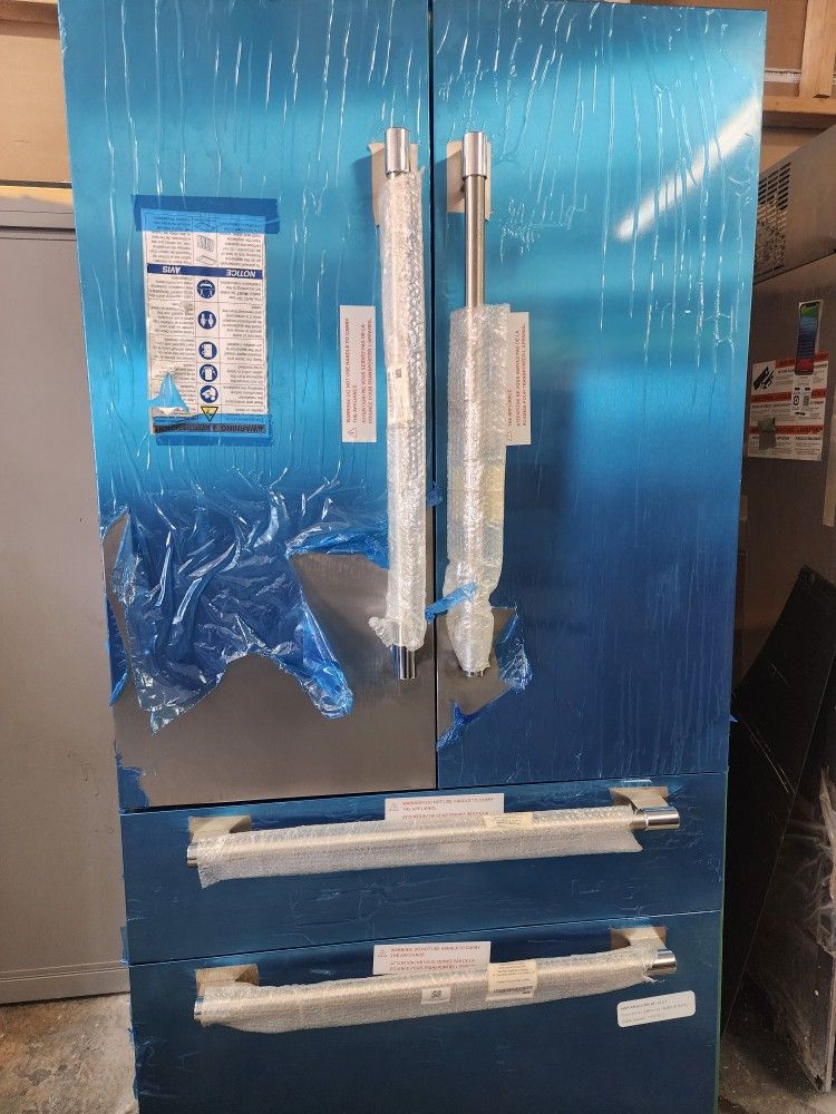 Thermador Built In Refrigerator 36-inch Stainless Steel 