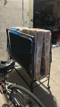 Portable bed