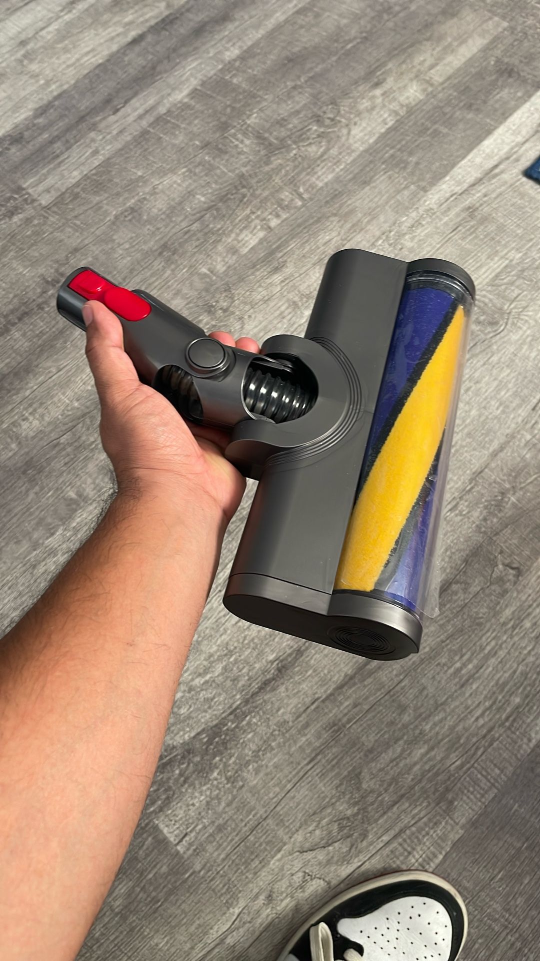 Upgrade Anti-Tangle Replacement Vacuum Head Compatible with Dyson V8, Cyclone V10,V11,V15 Cordless Vacuum Cleaners, Suitable for Thin Carpets, Hardwoo